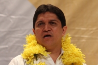 Miércoles 4 de enero. Juan Carlos López en su informe legislativo. Tuxtla Gutiérrez, Chiapas. El perredistas Juan Carlos López Hernández durante el evento donde da a conocer el informe legislativo en el Poli fórum Mesoamericano.