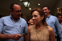Vázquez Mota se reúne con jóvenes panistas.
