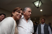 Vázquez Mota se reúne con jóvenes panistas.