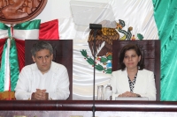 Sábado 31 de diciembre. V Informe de la Administración Estatal.