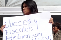 Miércoles 13 de febrero del 2019. Tuxtla Gutiérrez. Organizaciones feministas se unen a las protestas en las Instalaciones del Poder Judicial del Estado de Chiapas por la liberación de feminicidas en este estado del sureste de México.