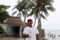 Lunes 2 de junio del 2014. PescaderÃa La glorÃa, Arriaga. Pobladores de las comunidades de la costa de Chiapas se preparan para recibir las lluvias de la depresión tropical número 2 en las próximas horas. Lunes 2 de junio del 2014. PescaderÃa La glorÃa, Arriaga. Pobladores de las comunidades de la costa de Chiapas se preparan para recibir las lluvias de la depresión tropical número 2 en las próximas horas.