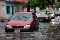 Lunes 4 de junio del 2018. Tuxtla Gutiérrez. Las primeras lluvias ocasionan algunos encharcamientos en algunas vialidades en el oriente norte de la capital del estado de Chiapas