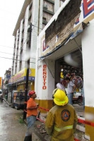 Miércoles 13 de julio. Las intensas lluvias en la ciudad de Tuxtla Gutiérrez han ocasionado problemas viales en la 9ª sur poniente de la ciudad, encharcamientos en algunas aceras y avenidas y los reblandecimientos de construcciones de adobe en el centro d