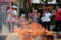 20230725. Tuxtla. Jornada Permanente de BÃºsqueda de las Desaparecidas en Chiapas. Protesta para exigir justicia por la muerte de Jade, niÃ±a encontrada en el Indeporte-Chiapas.