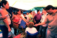Jueves 21 de noviembre del 2013. Tuxtla Gutiérrez. Los lÃderes del movimiento magisterial hablan en conferencia de prensa sobre la minuta de trabajo firmada con las autoridades y afirman que todavÃa no han comprometido a levantar el plantón del primer cua Jueves 21 de noviembre del 2013. Tuxtla Gutiérrez. Los lÃderes del movimiento magisterial hablan en conferencia de prensa sobre la minuta de trabajo firmada con las autoridades y afirman que todavÃa no han comprometido a levantar el plantón del primer cua