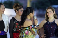 Sábado 29 de julio del 2017. Chiapa de Corzo. Raíces es la muestra de diseño artesanal presentada por Maika Moda durante la actividades de La Expo Ámbar 2017 que se realiza durante esta semana en esta colonial ciudad de la ribera del rio Grijalva.