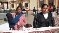 Miércoles 14 de diciembre. Familiares de presos se manifiestan en la plaza de la paz.