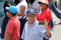 Domingo 10 de noviembre del 2013. Tuxtla Gutiérrez.  El contingente de la marcha del movimiento magisterial avanza sobre el oriente de Tuxtla para encontrarse con elementos de la policía sectorial.