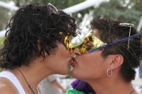 Martes 17 de mayo. Esta tarde organizaciones sociales y de grupos minoritarios realizan la Marcha Estatal en contra de la Homofobia por las avenidas de la ciudad de Tuxtla Gutiérrez.