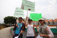 Domingo 27 de mayo del 2012. Tuxtla Gutiérrez, Chiapas. Grupos de estudiantes y jóvenes tuxtlecos se manifiestan este medio día en contra los asesinatos de mujeres en Chiapas y se organizan en el movimiento #123 Chiapas.