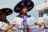 Jueves 1 de febrero del 2018. San Fernando. Las Candelarias recorren las calles bailando y llenado de colorida alegrí­a las laderas de el valle de  La Hacienda de Las ínimas, , donde celebran con esta danza que precede los festejos de la cuaresma.