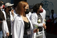 20210129. Tuxtla G. Estudiantes de la Facultad de Medicina Humana de la UNACH protestan por la muerte de la joven ocurrido en Salto de Agua Chiapas.