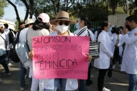 20210205. Tuxtla G. Los estudiantes de medicina logran esta tarde los primeros acuerdos para la revisión de las estancias de pasantes en las comunidades de Chiapas