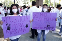 20210205. Tuxtla G. Los estudiantes de medicina logran esta tarde los primeros acuerdos para la revisión de las estancias de pasantes en las comunidades de Chiapas