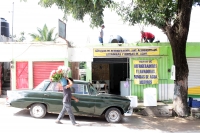 Viernes 4 de septiembre del 2020. Tuxtla Gutiérrez. Los propietarios de este Mercedes Benz de los años 60´s afirman que perteneció al expresidente Adolfo López Mateos