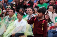 Domingo 17 de junio del 2018. San Cristóbal de las Casas. Los aficionados al fut bol se reúnen en la plaza del atrio de la Catedral de San Cristóbal donde disfrutan del partido entre México y Alemania