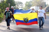 Lunes 2 de enero.  Inicia la caminata en contra de la explotación de migrantes.