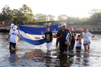 Lunes 2 de enero.  Inicia la caminata en contra de la explotación de migrantes.