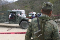 Foto: Nehemías López. Sábado 25 de febrero del 2012. Fallece militar en accidente.