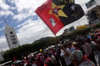 Viernes 6 de marzo del 2015. Tuxtla Gutiérrez. La Organización OCEZ CNPA MLN realiza movilizaciones bloqueando la carretera de San Cristóbal de las Casas y en Tuxtla donde manifiestan la formación de un nuevo constituyente mexicano Viernes 6 de marzo del 2015. Tuxtla Gutiérrez. La Organización OCEZ CNPA MLN realiza movilizaciones bloqueando la carretera de San Cristóbal de las Casas y en Tuxtla donde manifiestan la formación de un nuevo constituyente mexicano