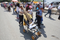 Jueves 26 de septiembre del 2013. Tuxtla Gutiérrez. Militantes de las diferentes agrupaciones regionales del MOCRI marchan desde la Fuente de la Diana hacia el centro de la capital de Chiapas.