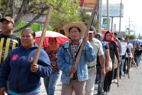 Domingo 20 de enero del 2019. Tuxtla Gutiérrez. Militantes de la Mocri Cnpa Mn y de diferentes organizaciones realizan un mitin de protesta esta mañana junto a los cuerpos de los lideres Noé Pablo y José Santiago asesinados en Amatán en días pasados.