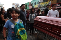Domingo 20 de enero del 2019. Tuxtla Gutiérrez. Militantes de la Mocri Cnpa Mn y de diferentes organizaciones realizan un mitin de protesta esta mañana junto a los cuerpos de los lideres Noé Pablo y José Santiago asesinados en Amatán en días pasados.