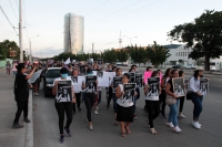 Jueves 12 de diciembre del 2019. Tuxtla Gutiérrez. Familiares, amigos y organizaciones feministas de Yucenia claman justicia esta tarde en la Fiscalía General de Justicia de Chiapas