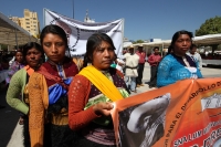 Jueves 8 de marzo del 2012. Mujeres de los altos marchan para exigir la liberación de los presos de la OPEZ-ONPP.