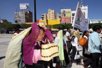 Jueves 8 de marzo del 2012. Mujeres de los altos marchan para exigir la liberación de los presos de la OPEZ-ONPP.
