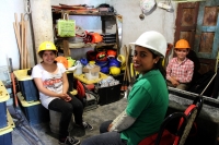 Jueves 6 de septiembre del 2018. Chiapa de Corzo. Las vecinas del Barrio Santa Elena reciben capacitación para trabajar en la albañilerí­a en casas afectadas durante el fuerte temblor del 7 de septiembre del 2017 esta localidad ubicada en la ribera del 