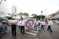 Lunes 12 de junio del 2017. Tuxtla Guti�rrez Polic�as municipales marchan en la Avenida Central para exigir mejores prestaciones laborales en el ayuntamiento de Tuxtla