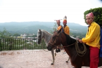 Jueves 8 de agosto del 2019. Chiapa de Corzo. El recorrido de Los Alférez y Naguares durante el recorrido durante las celebraciones patronales de Santo Domingo.