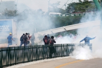 Lunes 18 de junio del 2018. Tuxtla Gutiérrez. Corporaciones policiacas de Chiapas desalojan a maestros de la entrada poniente de la capital de este estado del sureste de México.