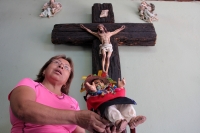 Viernes 29 de diciembre del 2019. Tuxtla Gutiérrez. Las imágenes del nacimiento navideño son vestidas con trajes tí­picos de las comunidades indí­genas de Chiapas según las costumbres locales de las familias de este estado del sureste de México como 