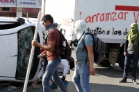 Martes 29 de enero del 2019. Tuxtla Gutiérrez. Estudiantes de la Escuela Normal Rural Larráinzar protestan este medio día en la avenida central de la ciudad.