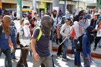 Martes 29 de enero del 2019. Tuxtla Gutiérrez. Estudiantes de la Escuela Normal Rural Larráinzar protestan este medio día en la avenida central de la ciudad.