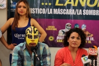 Miércoles 10 de julio del 2013. Tuxtla Gutiérrez. Los luchadores de la empresa Nueva Era anuncian en conferencia de prensa la próxima función de Lucha Libre en Chiapas.