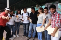 Martes 22 de mayo del 2012. Tuxtla Gutiérrez, Chiapas. Alumnos del 4º semestre de la carrera de comunicación del IESCh realizaron el concurso Daguerrotipia “Objetivo” Enfocando tus Sentidos invitando a calificar y premiar a varios fotógrafos profesionales