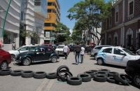 Lunes 11 de junio del 2018. Tuxtla Gutiérrez. Organizaciones sociales se manifiestan en las calles de la ciudad sumándose a la huelga nacional en contra de las Reformas Estructurales mientras que el platón del Movimiento Magisterial instala algunas bar