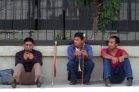 Miércoles 17 de julio del 2019. Tuxtla Gutiérrez. Representantes de los barrios y comunidades tradicionales de Oxchuc esperan pacientemente ser recibidos por las autoridades de Chiapas