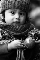 Jueves 4 de enero del 2018. Chiapa de Corzo. La Misa del Niño Parachico.  Los niños visten el traje tradicional en esta mañana reafirmando la convicción de continuar con las costumbres y ritos tradicionales de esta localidad de la ribera del Grijalva