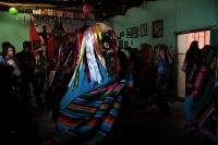Jueves 18 de enero del 2018. Suchiapa. La danza del Parachico y el Torito. Durante la frenética danza surimba convive el Parachico y el Torito en la representación de una faena de brincos y gritos durante las celebraciones de la Fiesta de San Sebastián