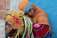 Jueves 18 de enero del 2018. Suchiapa. Las mujeres danzantes de Suchiapa. La participación de las jóvenes dentro de las danzas tradicionales de la comunidad es visible cada año cuando portan los vistosos trajes festivos del Parachico y el Torito en las