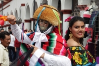 Lunes 18 de enero del 2016. Chiapa de Corzo. Chiapanecas y Parachicos recorren las calles de la colonial ciudad de la ribera del rio Grijalva durante las celebraciones patronales en la fiesta Grande de Chiapas.