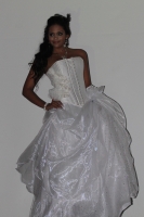Lunes 3 de octubre. PROVOCA colección presentada por Studio Imagen.