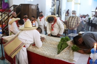 20210515. Tuxtla G. El culto a San pascualito reúne a los tradicionalistas y costumbristas de la comunidad Zoque quienes conservan los usos y costumbres de esta comunidad de la depresión central de Chiapas