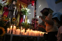 20210515. Tuxtla G. El culto a San pascualito reúne a los tradicionalistas y costumbristas de la comunidad Zoque quienes conservan los usos y costumbres de esta comunidad de la depresión central de Chiapas