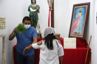 20210515. Tuxtla G. El culto a San pascualito reúne a los tradicionalistas y costumbristas de la comunidad Zoque quienes conservan los usos y costumbres de esta comunidad de la depresión central de Chiapas